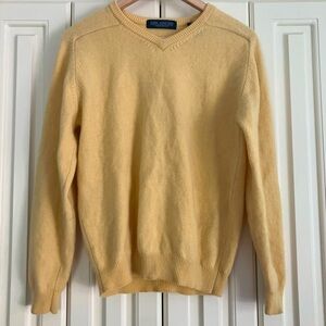 John Ashford Pure Wool 100% Wool Yellow VNeck Long-Sleeved Sweater Size M